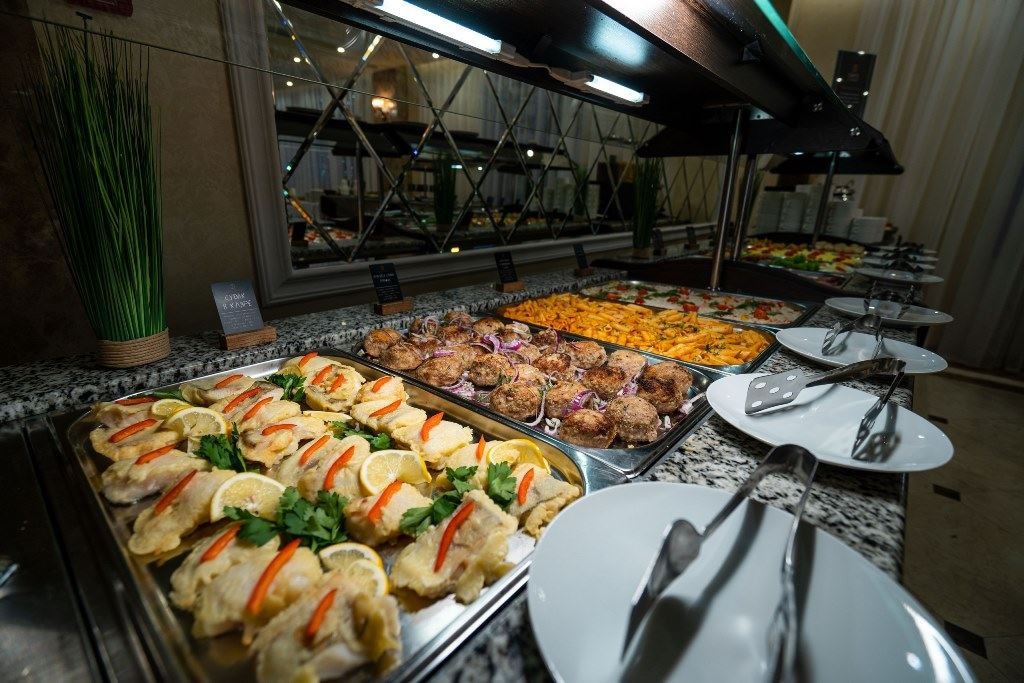 restaurants-restaurant