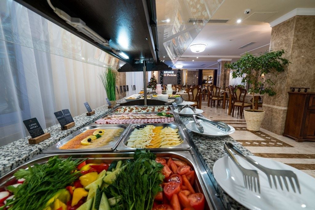 restaurants-restaurant