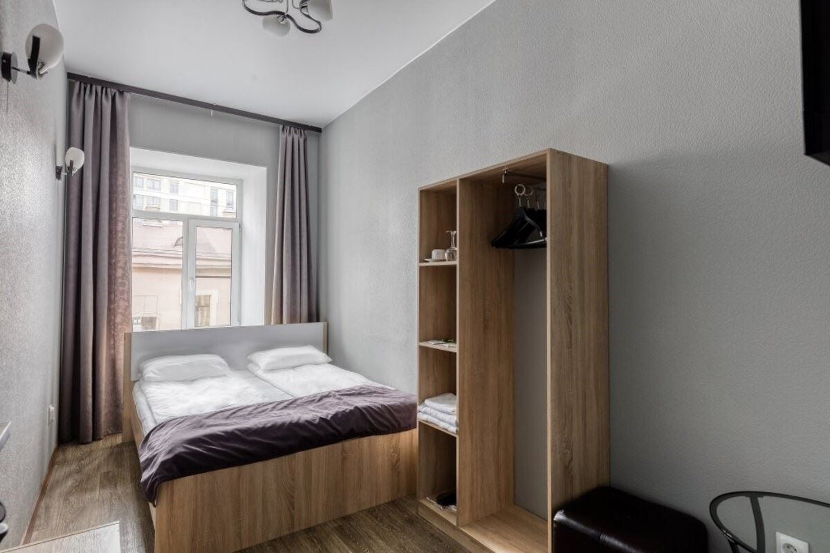 rooms-стандартный-номер-с-дуshем-и-общим-туалетом
