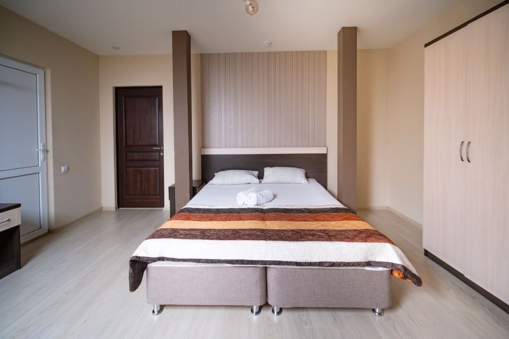 rooms-luxe-mansarda