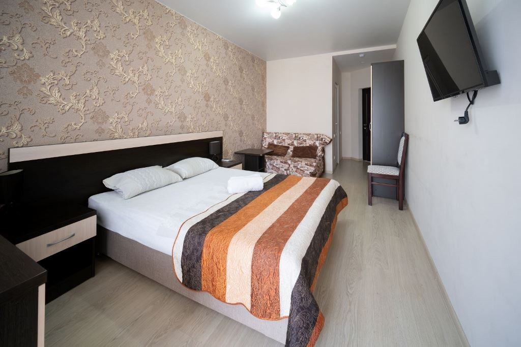 rooms-comfort-with-balcony