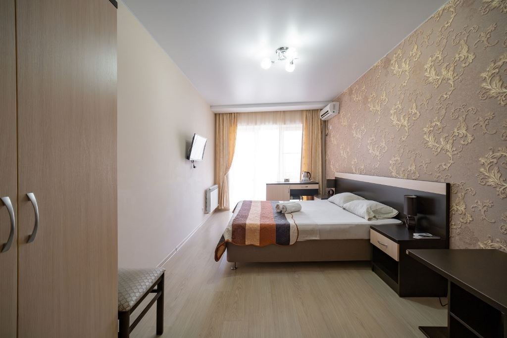 rooms-comfort-with-balcony