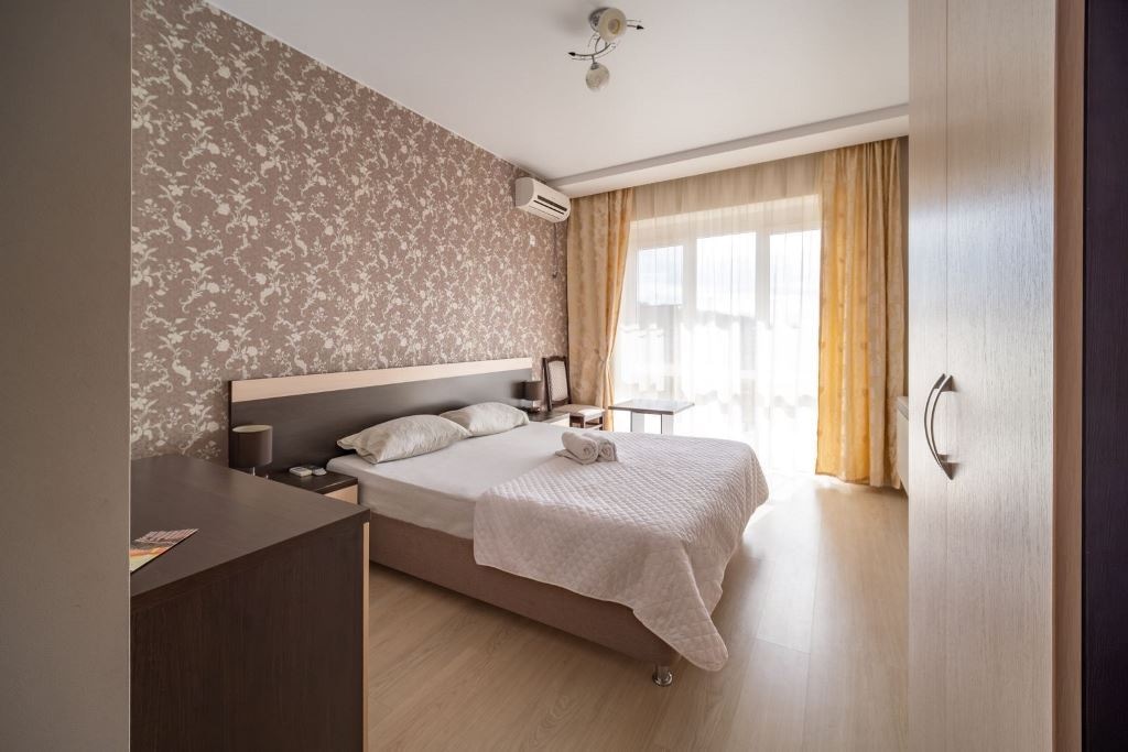 rooms-standart-with-balcony