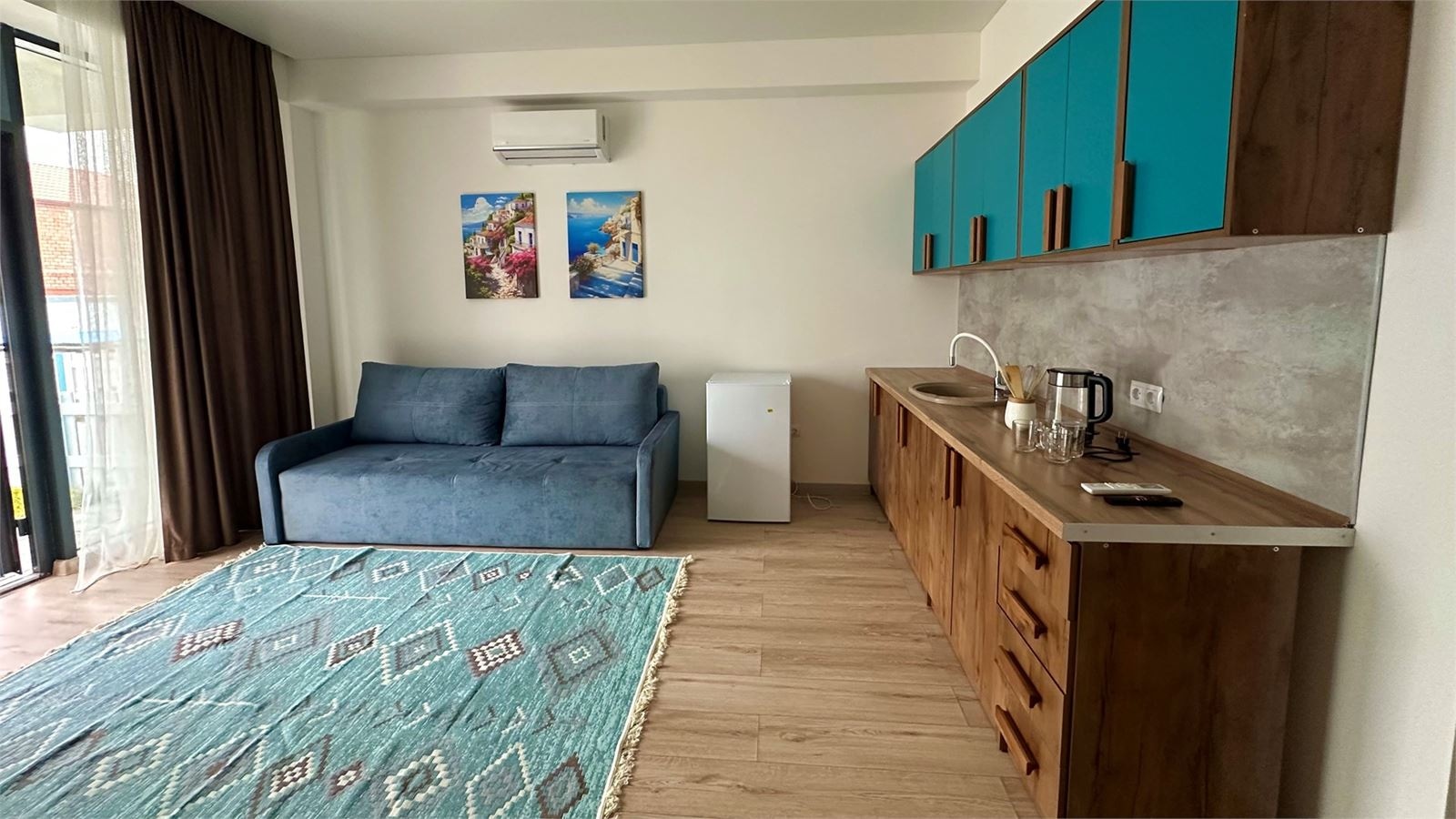 rooms-полулюкс-с-патио-и-видом-на-море