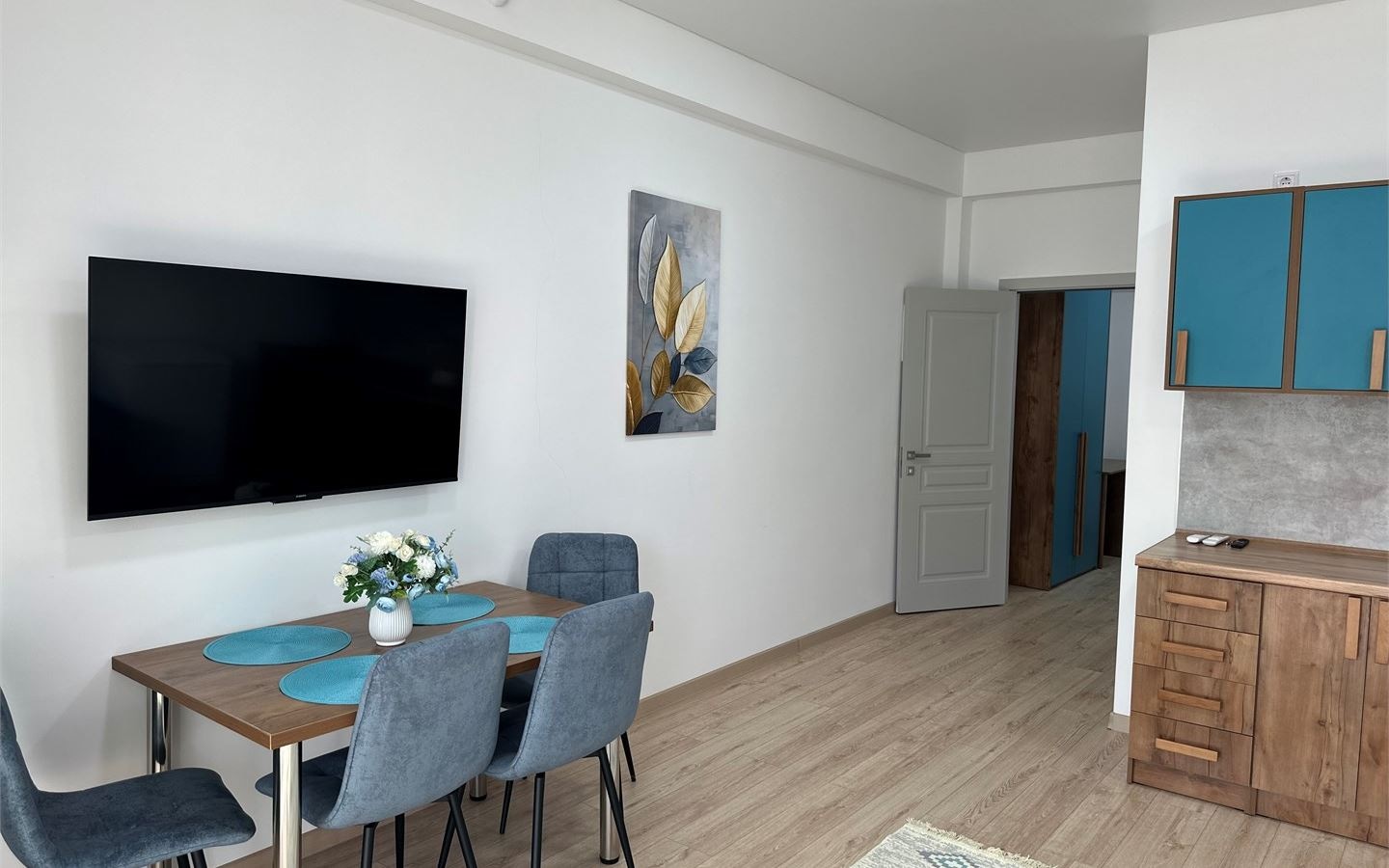 rooms-апартаменты-полулюкс-с-патио