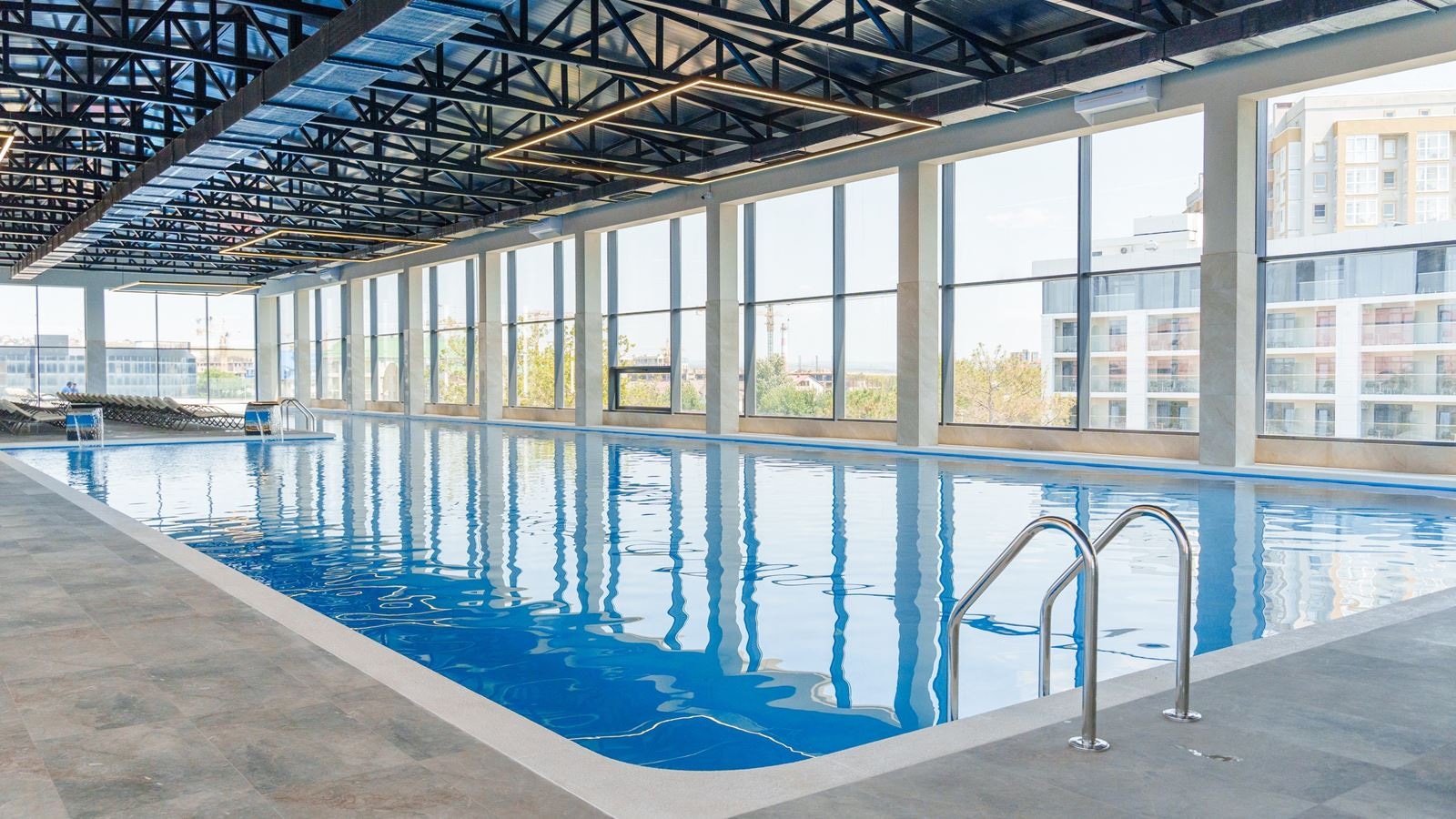 pools-indoor-pool