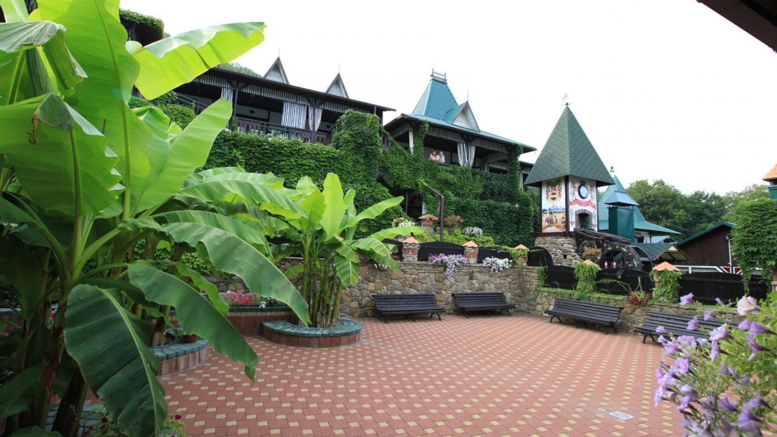 general-main-building