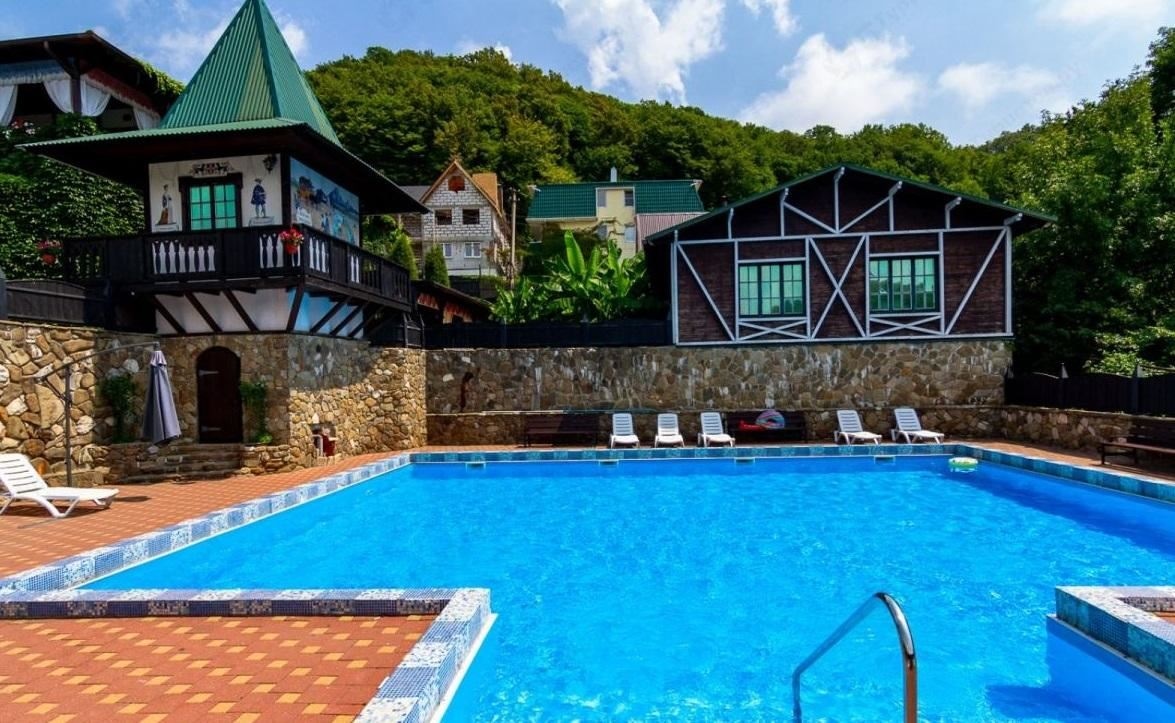 pools-outdoor-pool