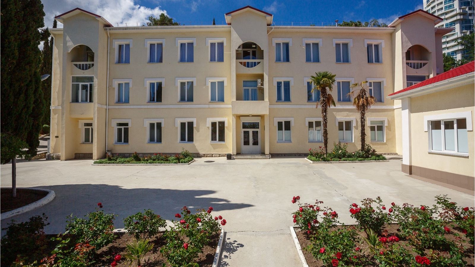 general-main-building