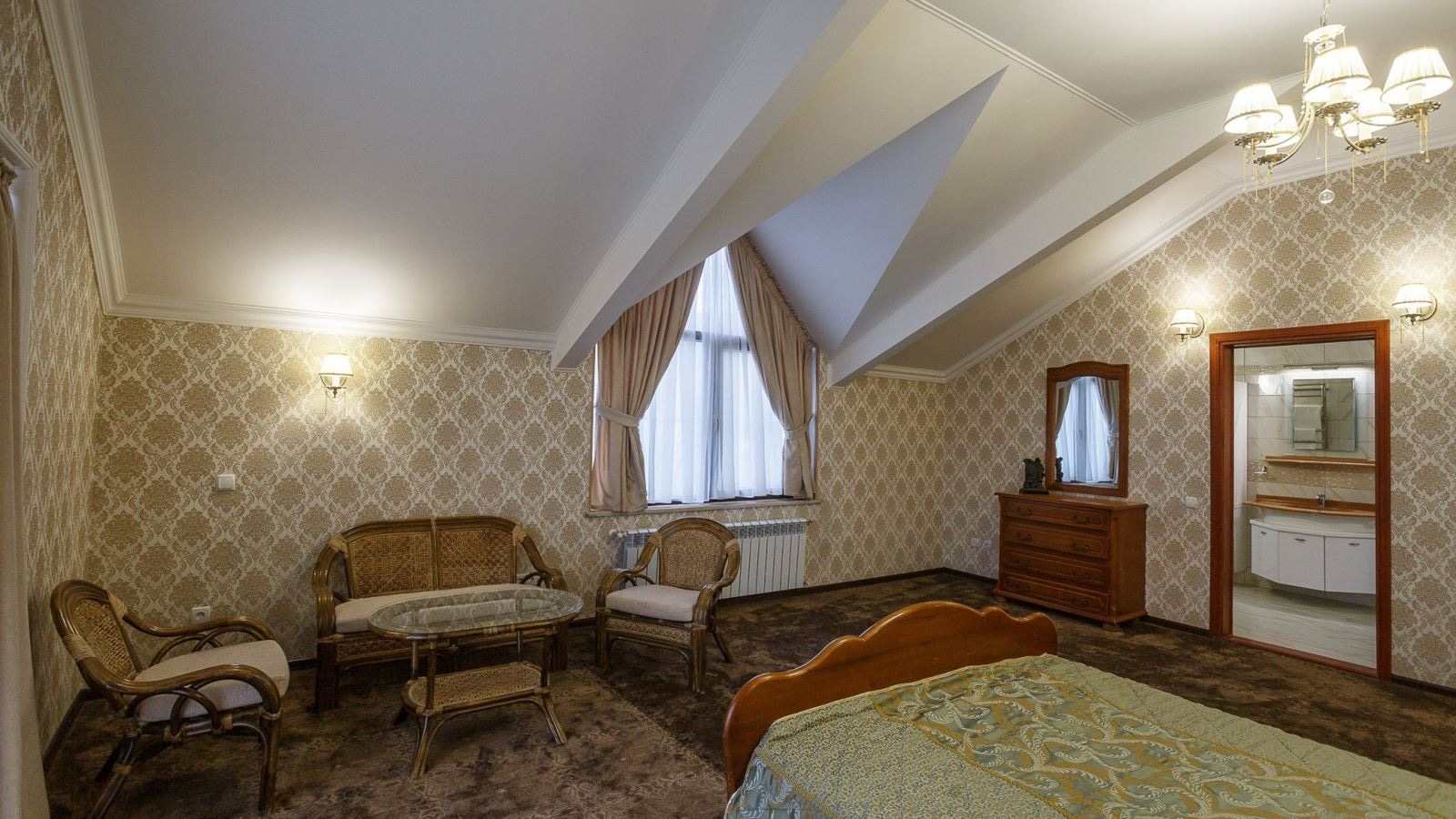 rooms-2-местный-3-комнатный-сюит-корпус-№2