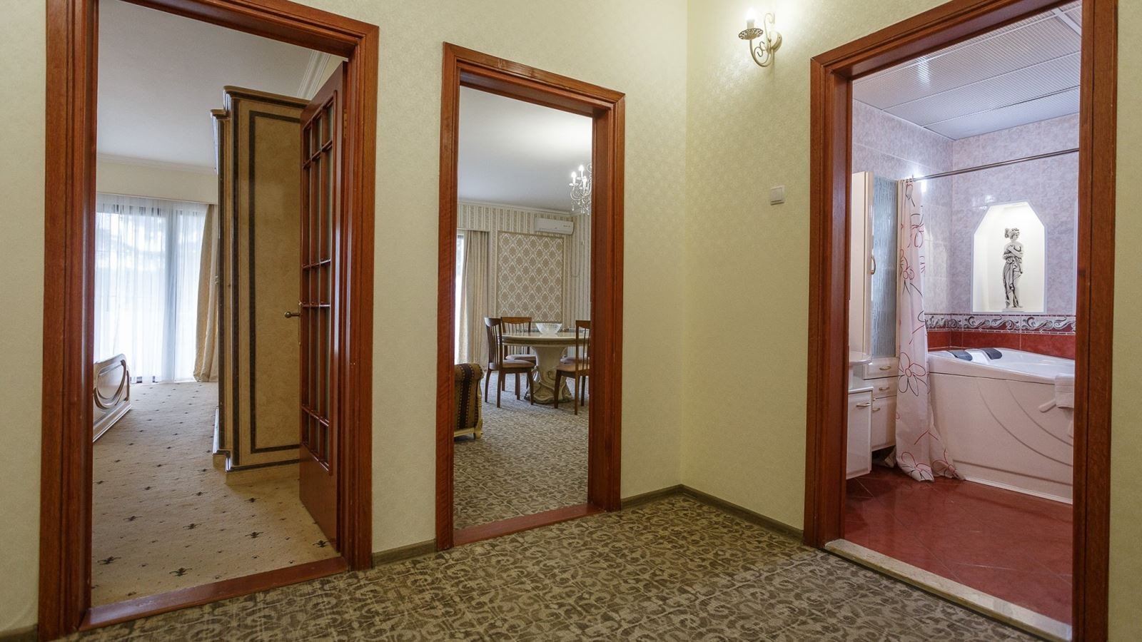 rooms-2-местный-3-комнатный-сюит-корпус-№2