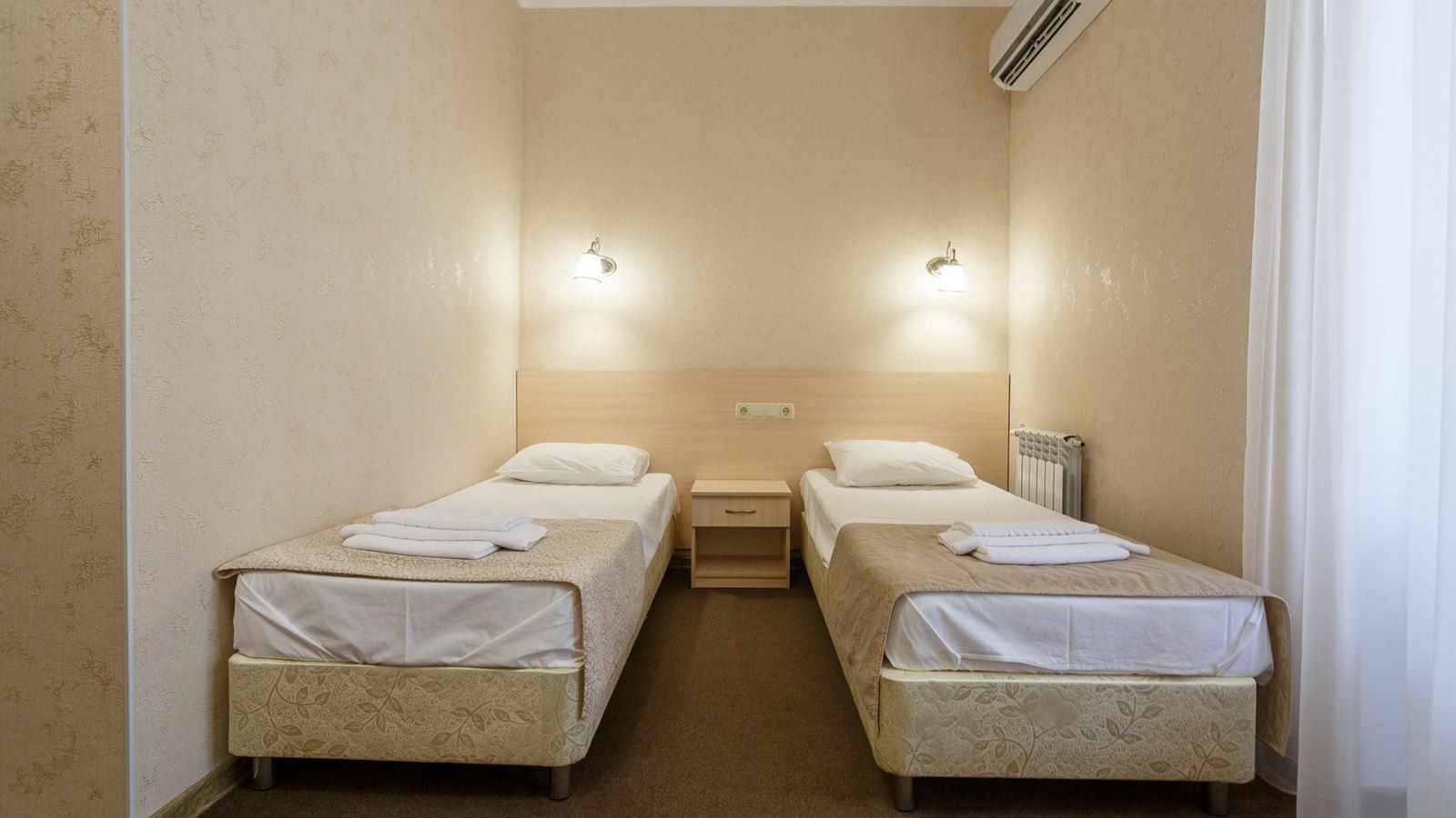 rooms-2-местный-стандарт-с-балконом-корпуса-№3