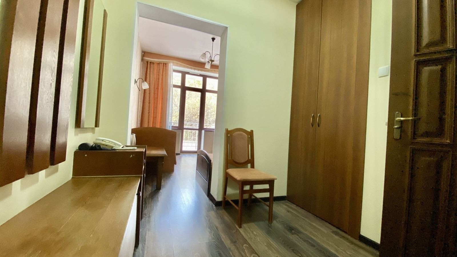 rooms-2-местный-стандарт-горы-с-балконом-корпус-№5
