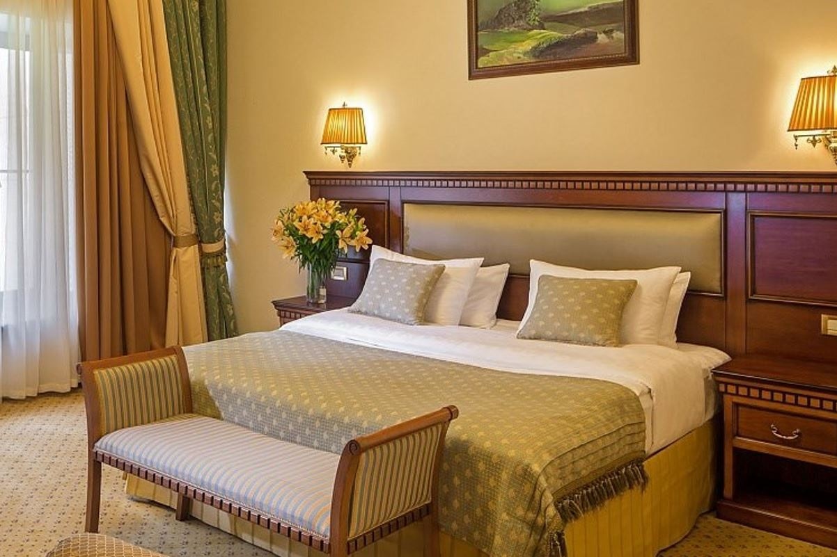 rooms-делюкс-с-1-двуспальной-кроватью