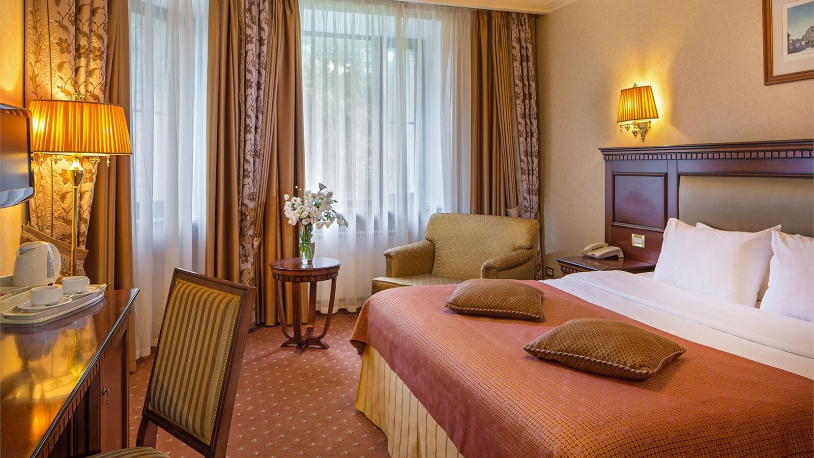 rooms-стандартный-2местный-номер-с-1-двуспальной-кроватью