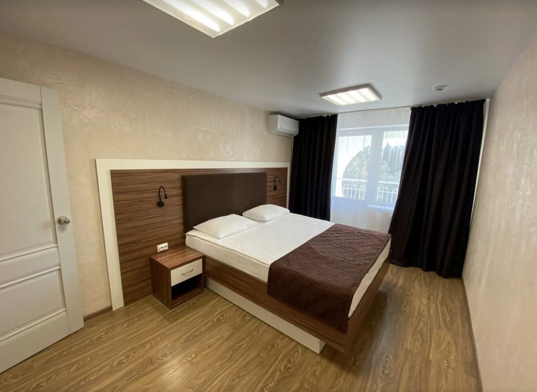 rooms-2х-местный-2х-комнатный-люкс-основной-корпус