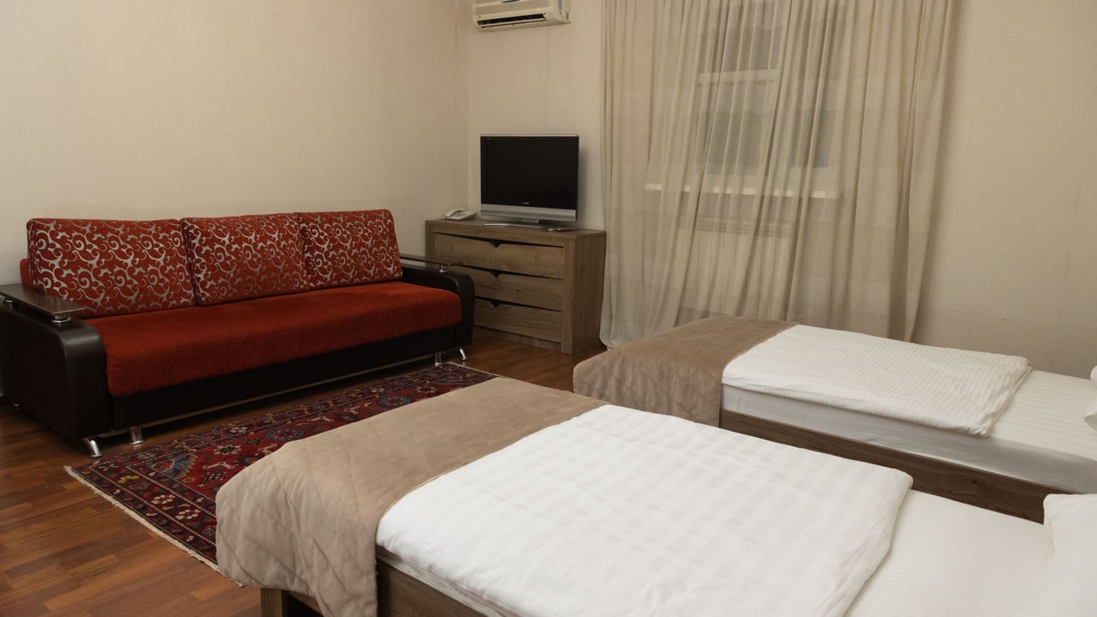 rooms-улучshенный-2-раздельные-кровати-общая-площадь-35-м²