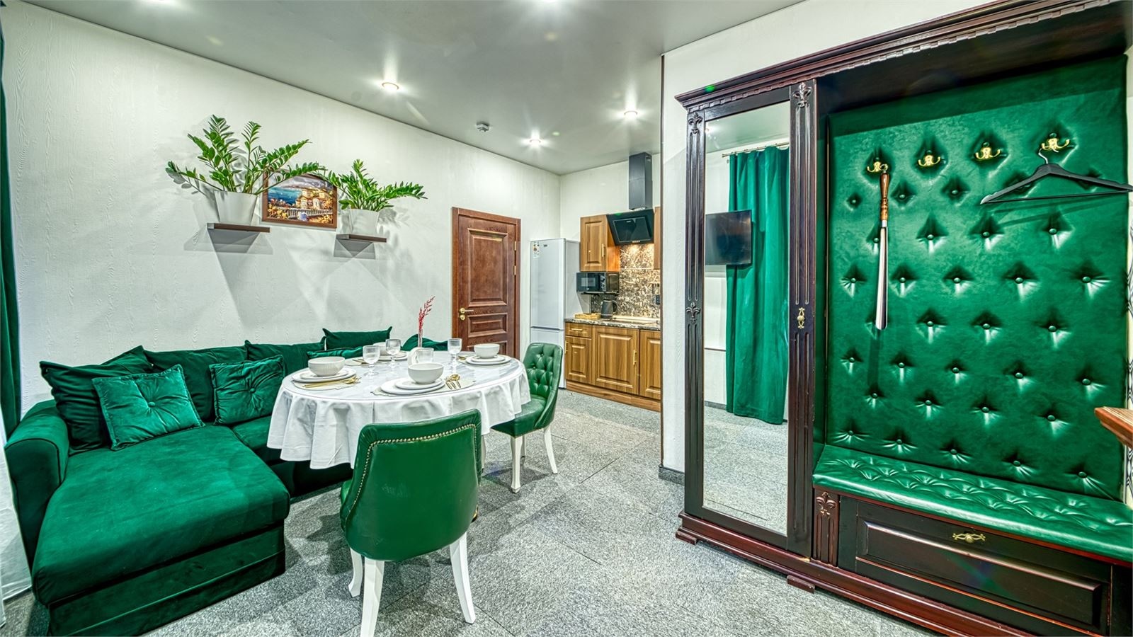 rooms-двухкомнатные-апартаменты-с-кухней-и-персональной-сауной