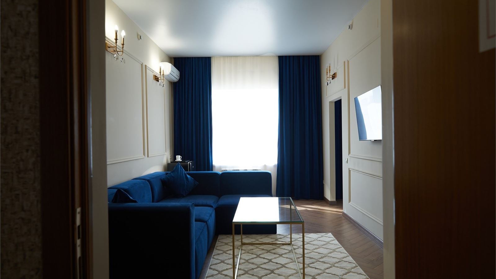 rooms-люкс-общая-площадь-36-квм