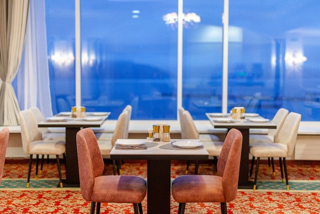 restaurants-restoran