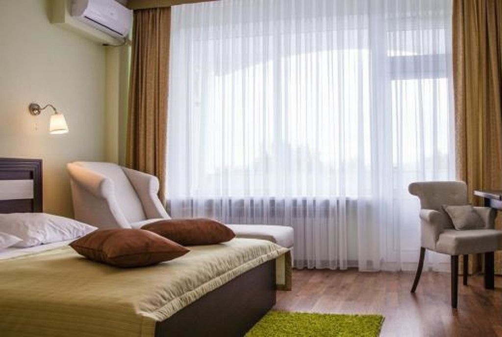 rooms-одноместный-улучshенный-номер
