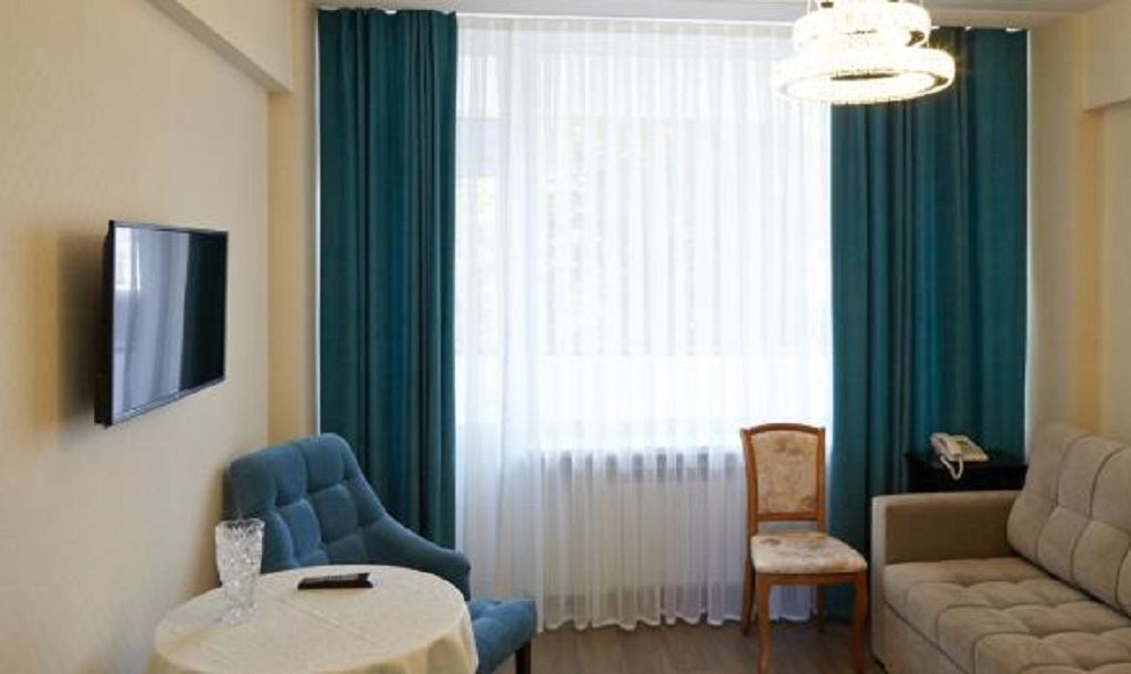 rooms-джуниор-сюит-двухкомнатный-2-этаж