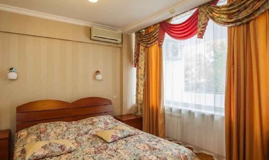 rooms-люкс-трехкомнатный