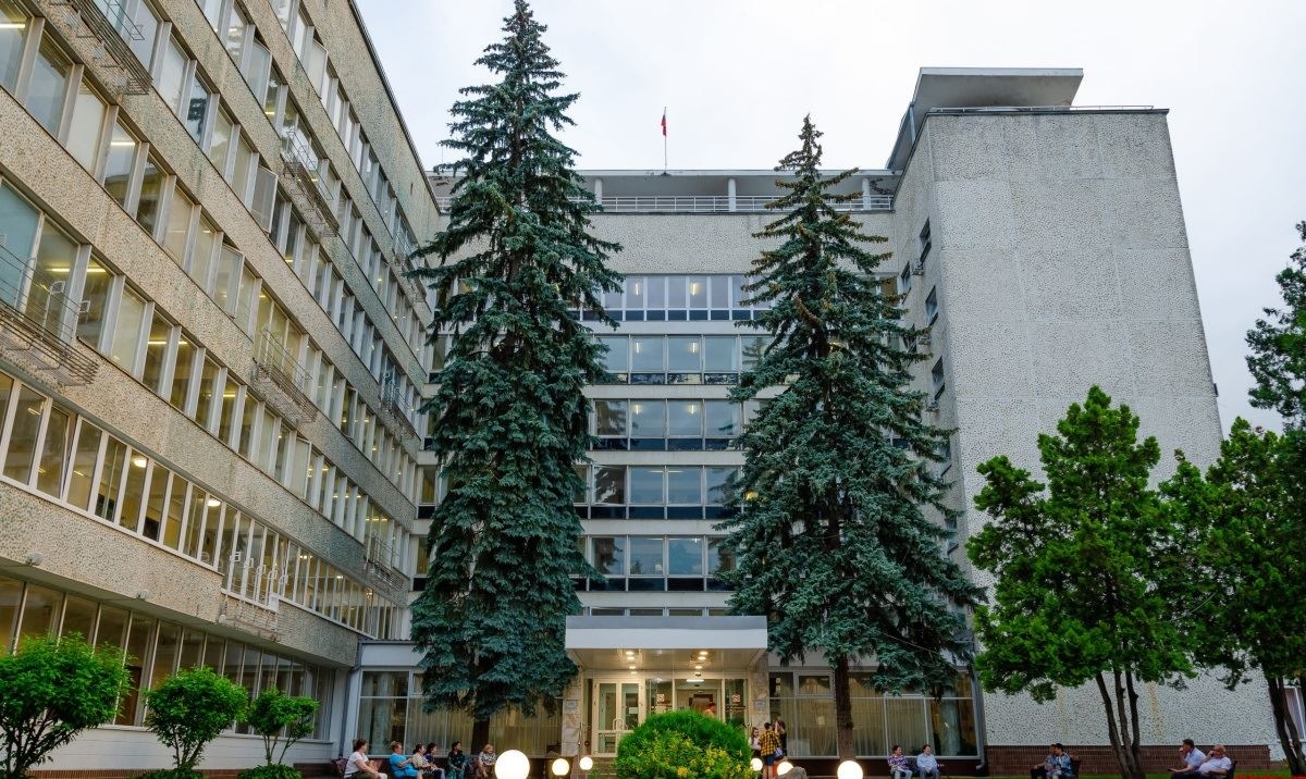 general-main-building