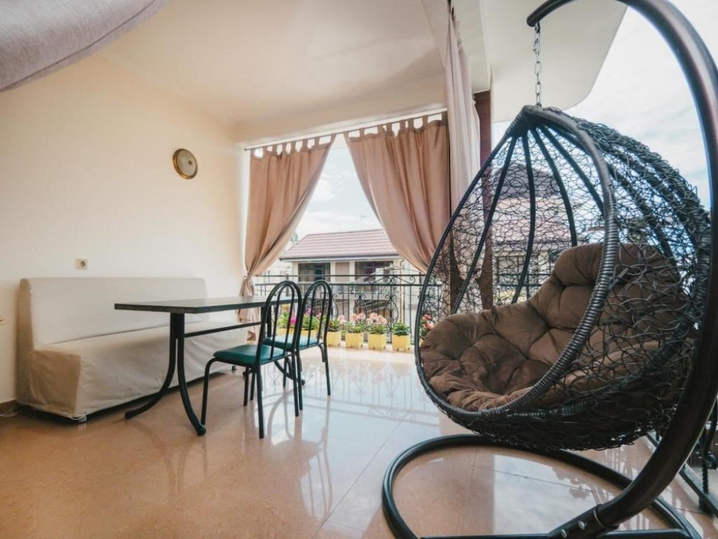 rooms-lux-terrasa