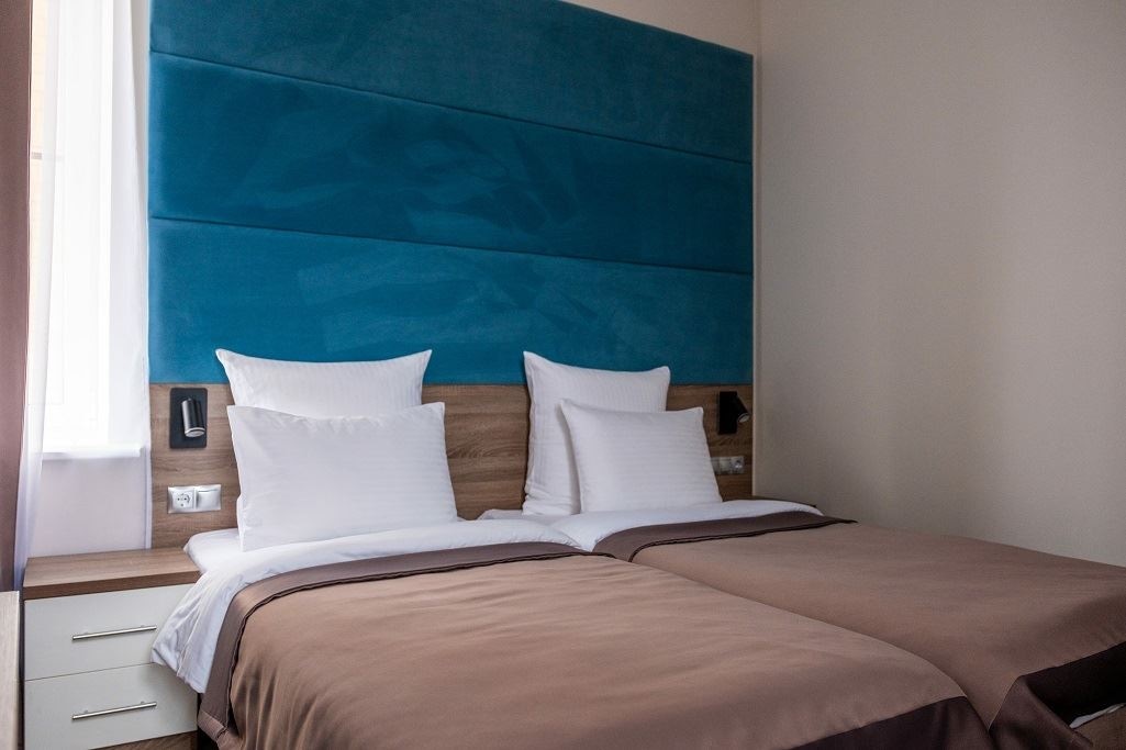 rooms-2--местный-стандарт-с-балконом-общая-площадь20-квм