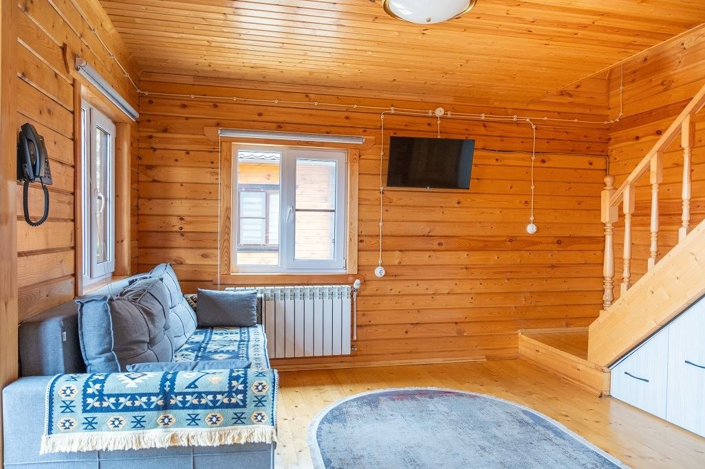 rooms-2--местный-коттедж-общая-площадь-100-квм