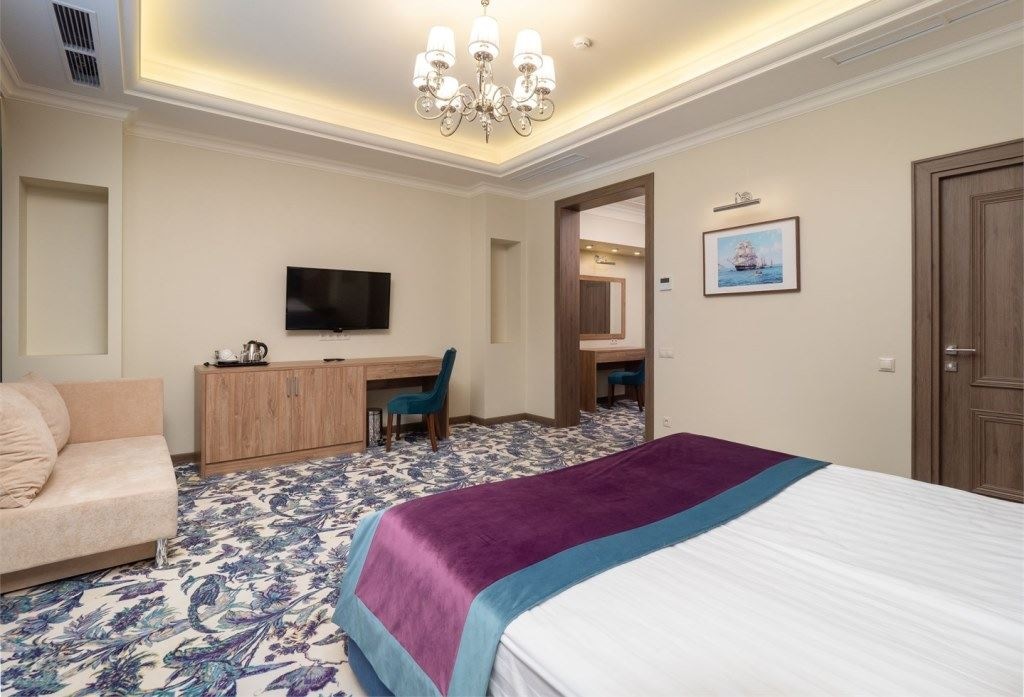 rooms-junior-suite