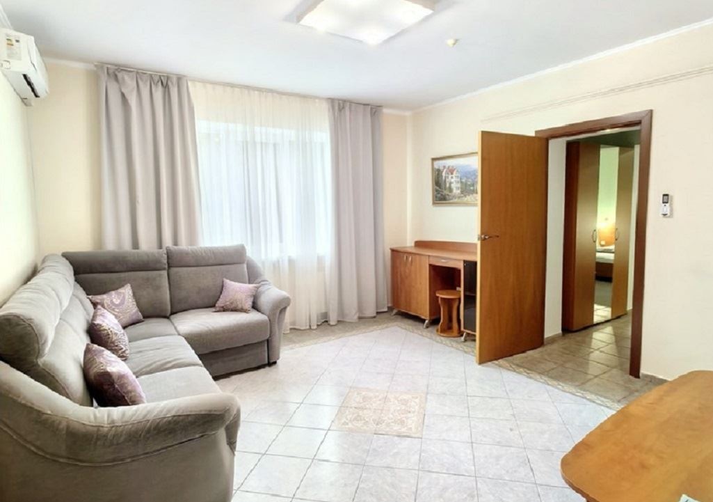 rooms-2х-комнатный-полулюкс