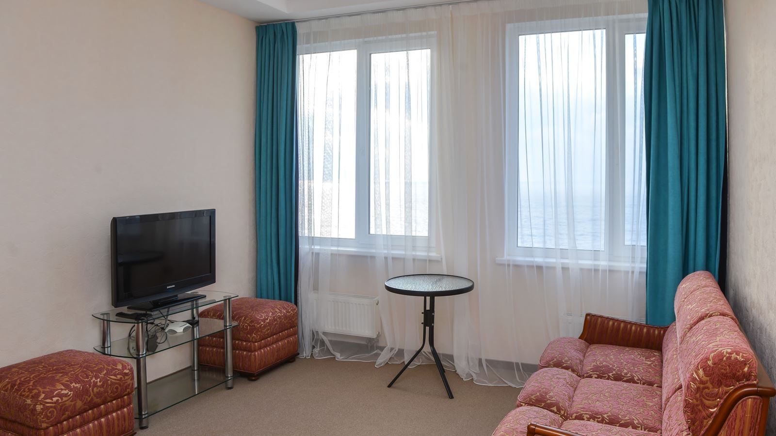 rooms-3-комнатный-делюкс