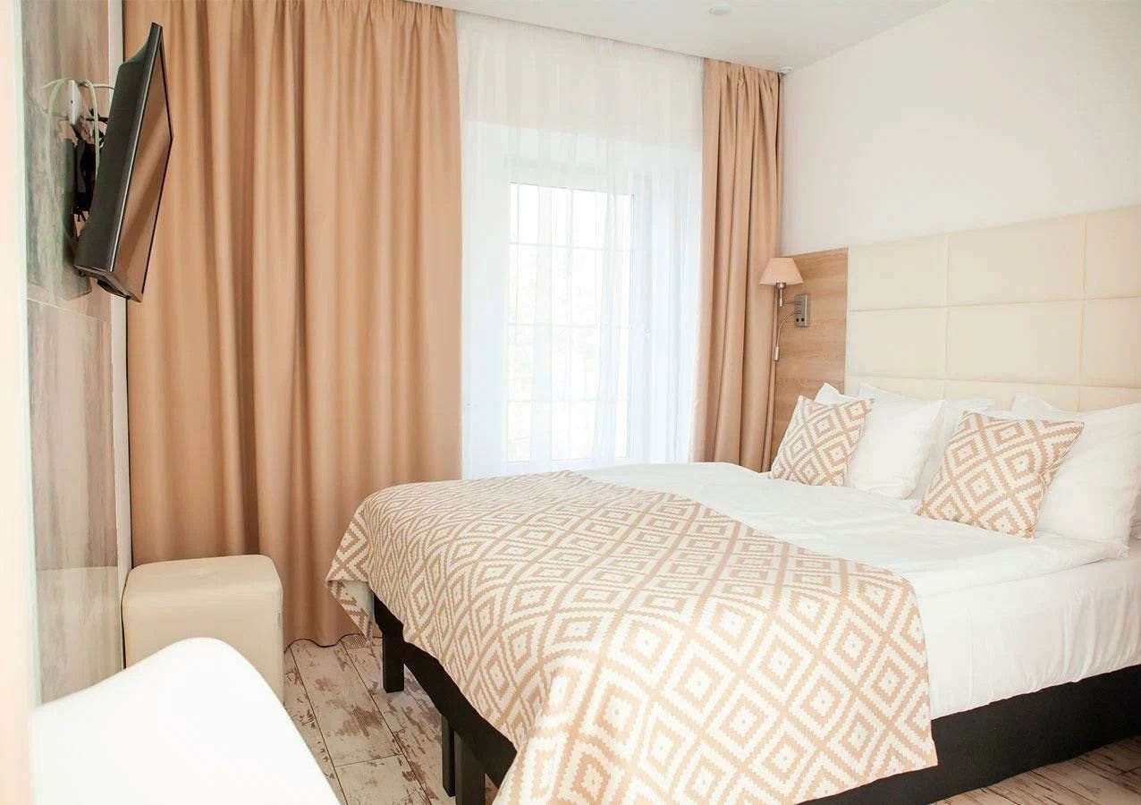 rooms-2bed-superior-room-with-sea-view