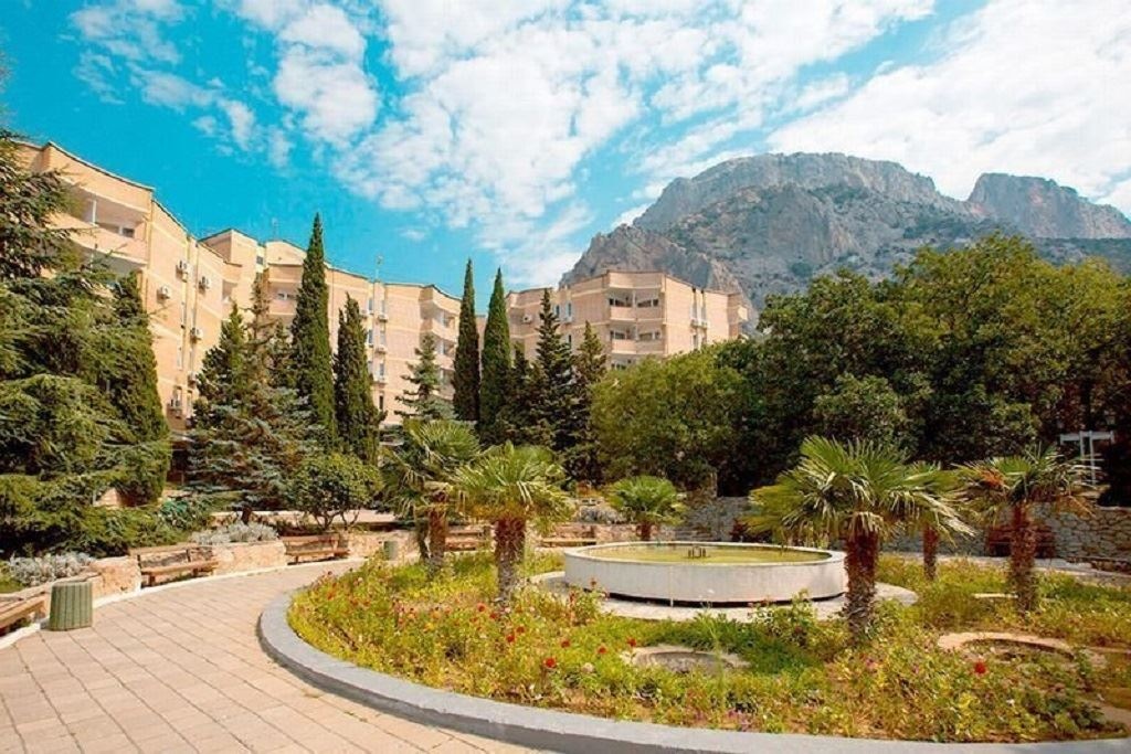 general-main-building