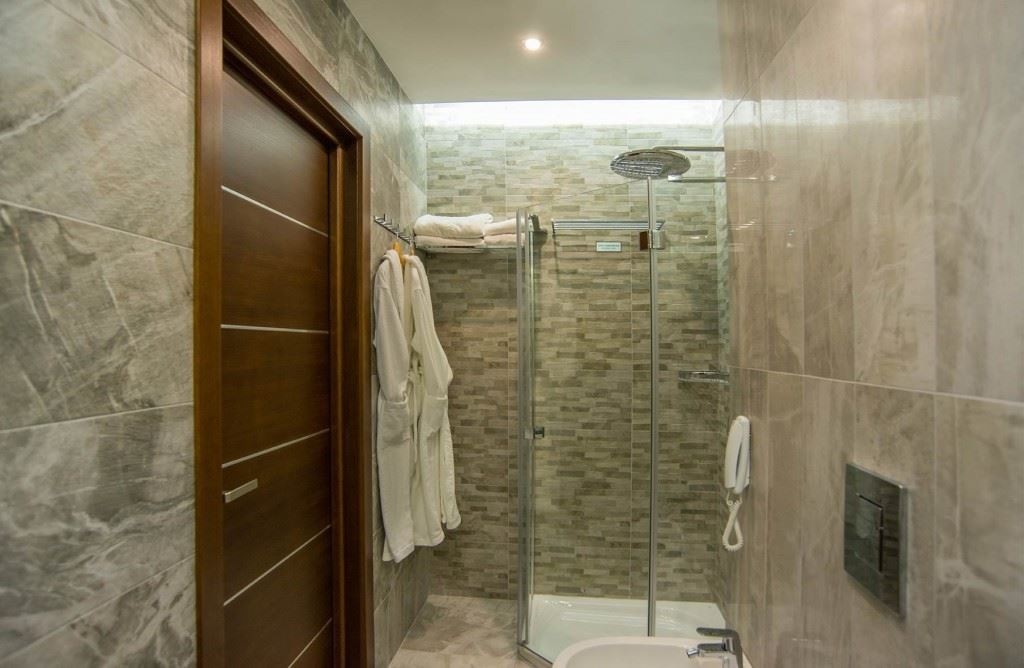 rooms-люкс-с-видом-на-море