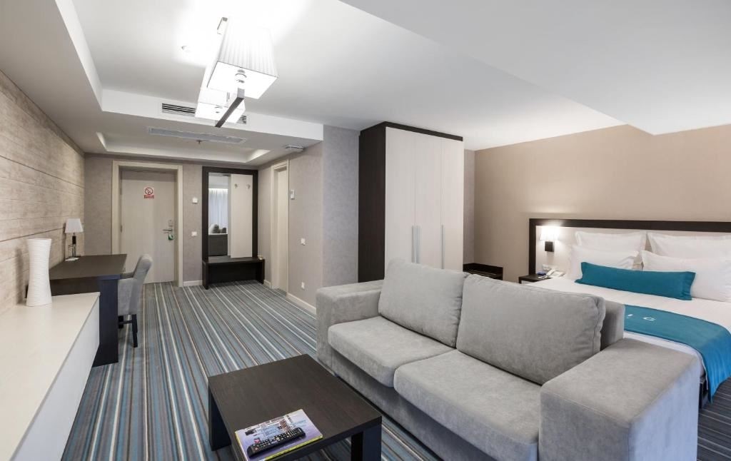 rooms-junior-suite--jacuzzi