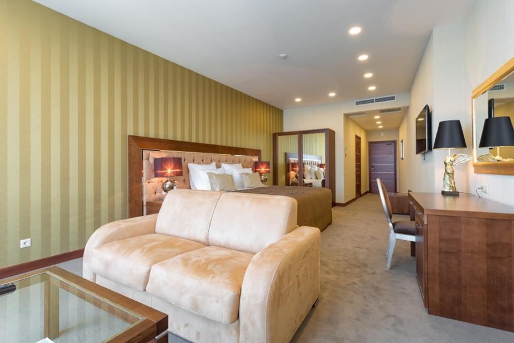 rooms-делюкс-с-видом-на-море