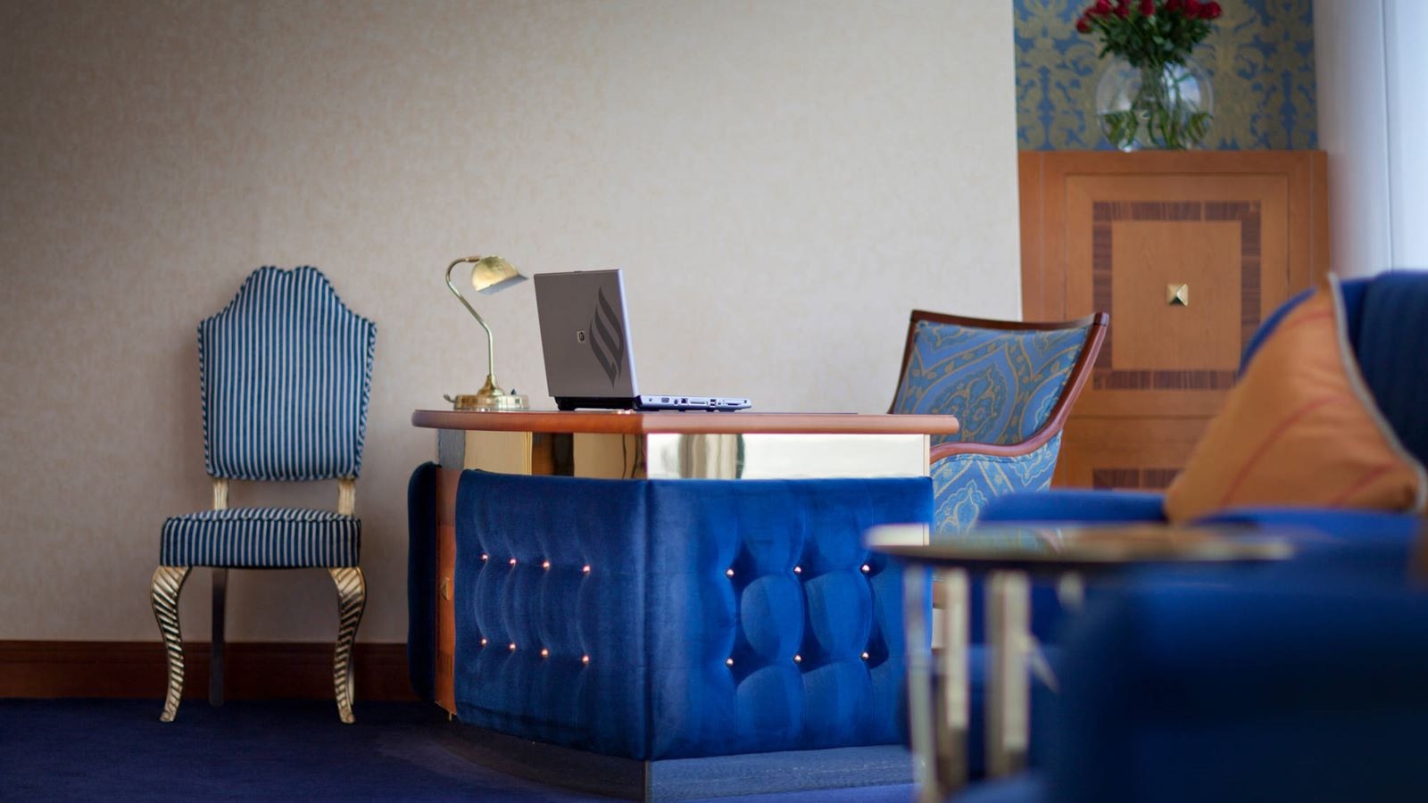 rooms-panoramic-suite