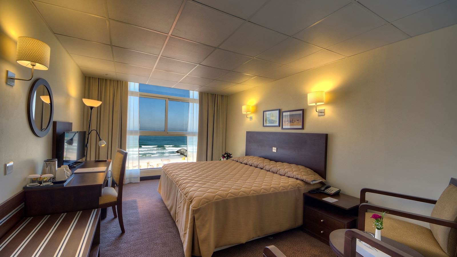 rooms-sea-view-room