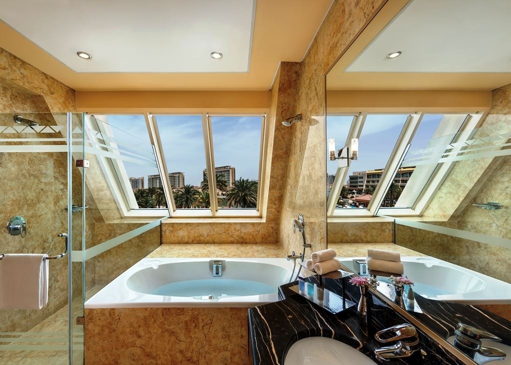 rooms-deluxe-gulf-view