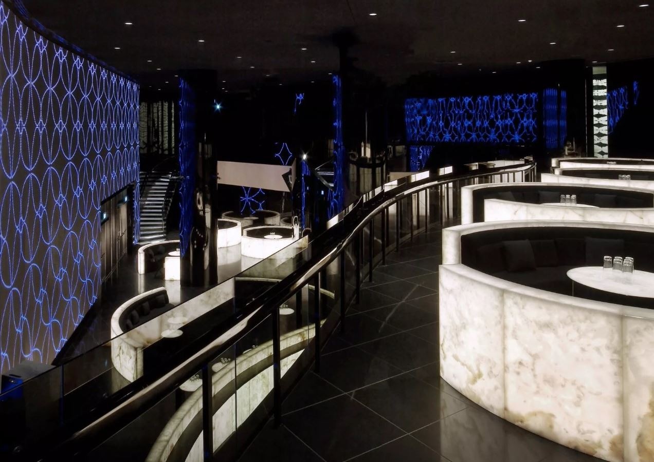 bars-armani-prive