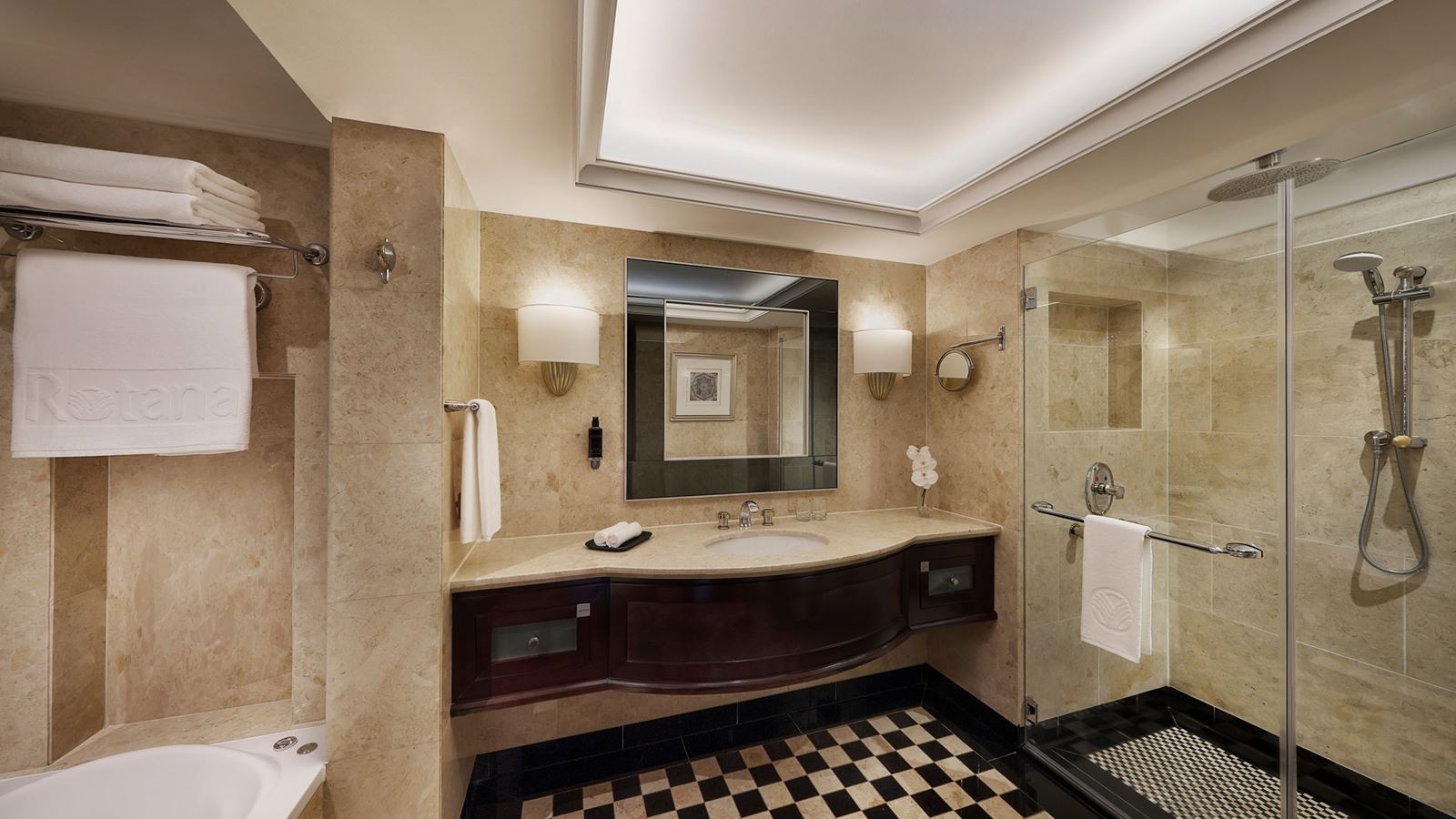 rooms-sea-view-family-room-with-balcony-and-sofa-bed