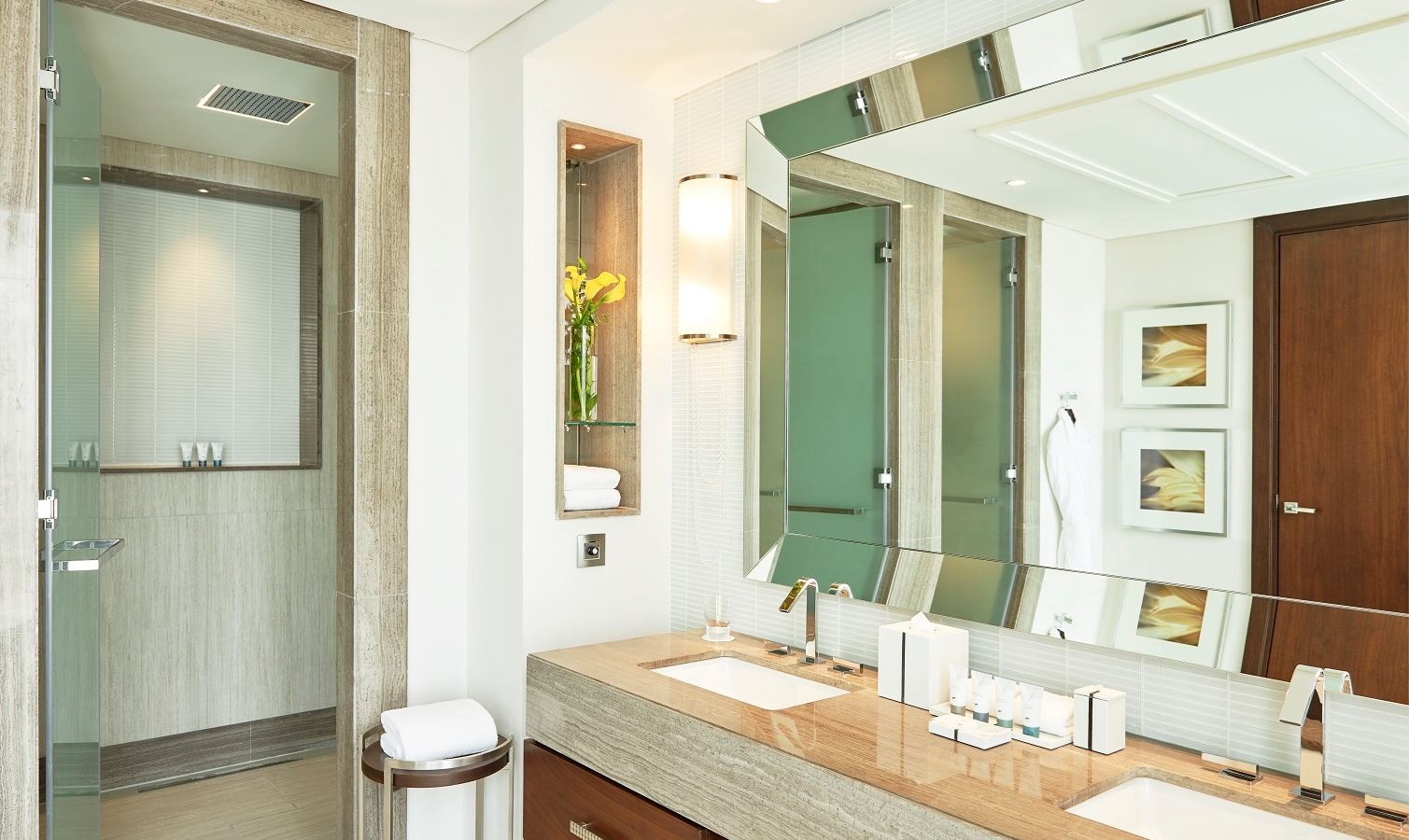 rooms-executive-suite