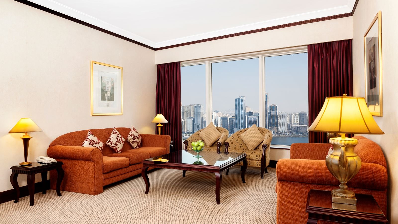 rooms-executive-suite
