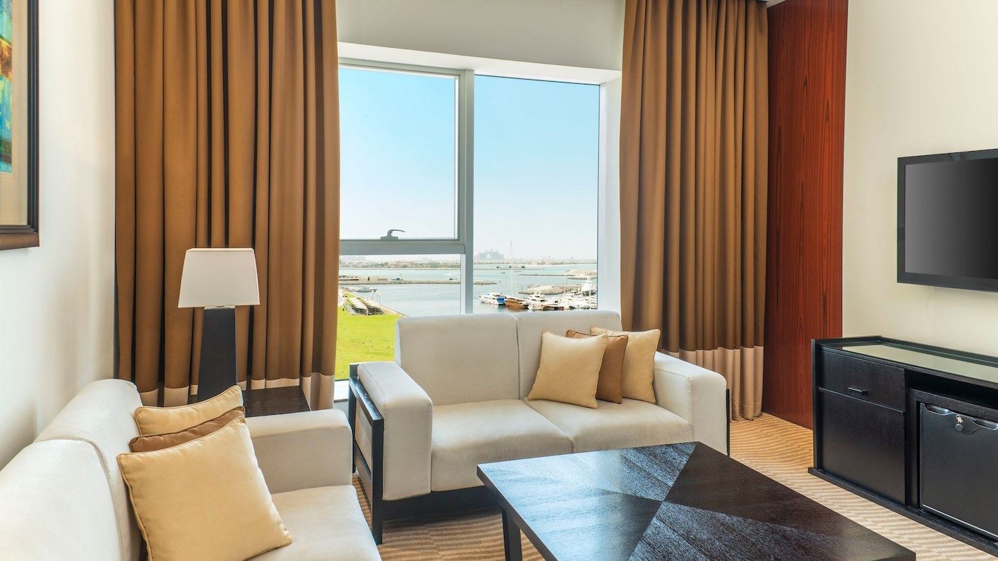 rooms-premier-junior-suite