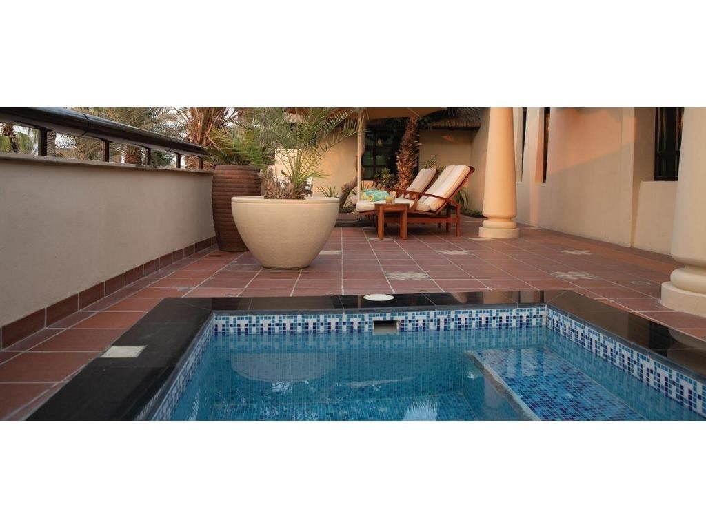 rooms-beit-al-bahar-one-bedroom-royal-villa