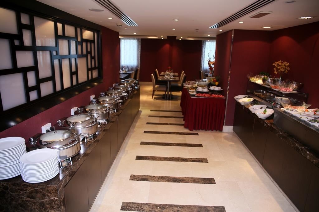 restaurants-al-andalus-restaurant