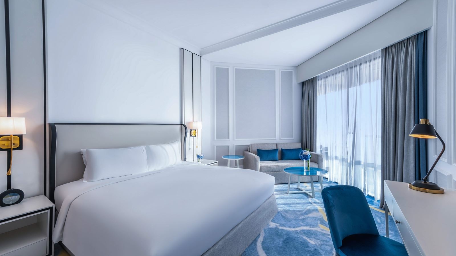 rooms-superior-king-room